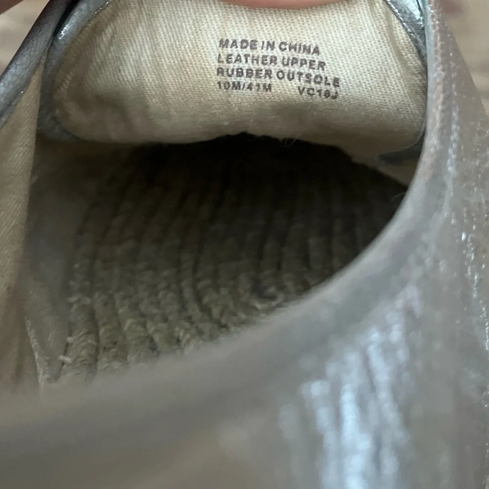 MICHAEL KORS | Metallic Silver Lace-Up Shoes 10.5